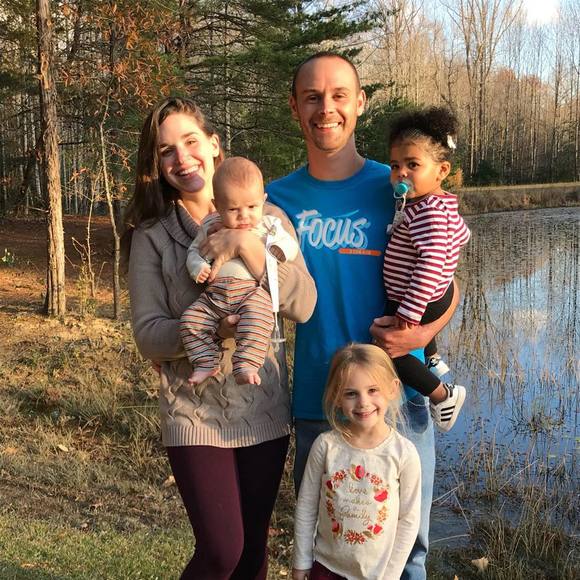 Meet your Posher, Nikki - Picture 1 of 1